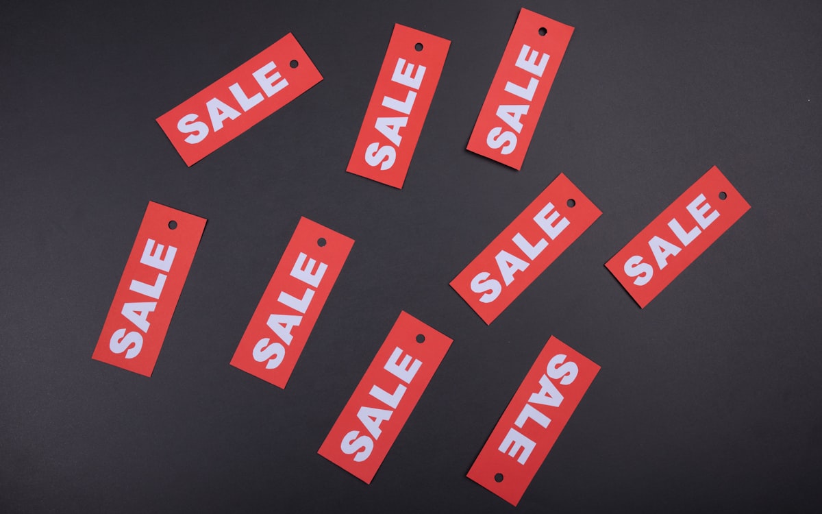 Order to doorstep: a plain-language shipping guide